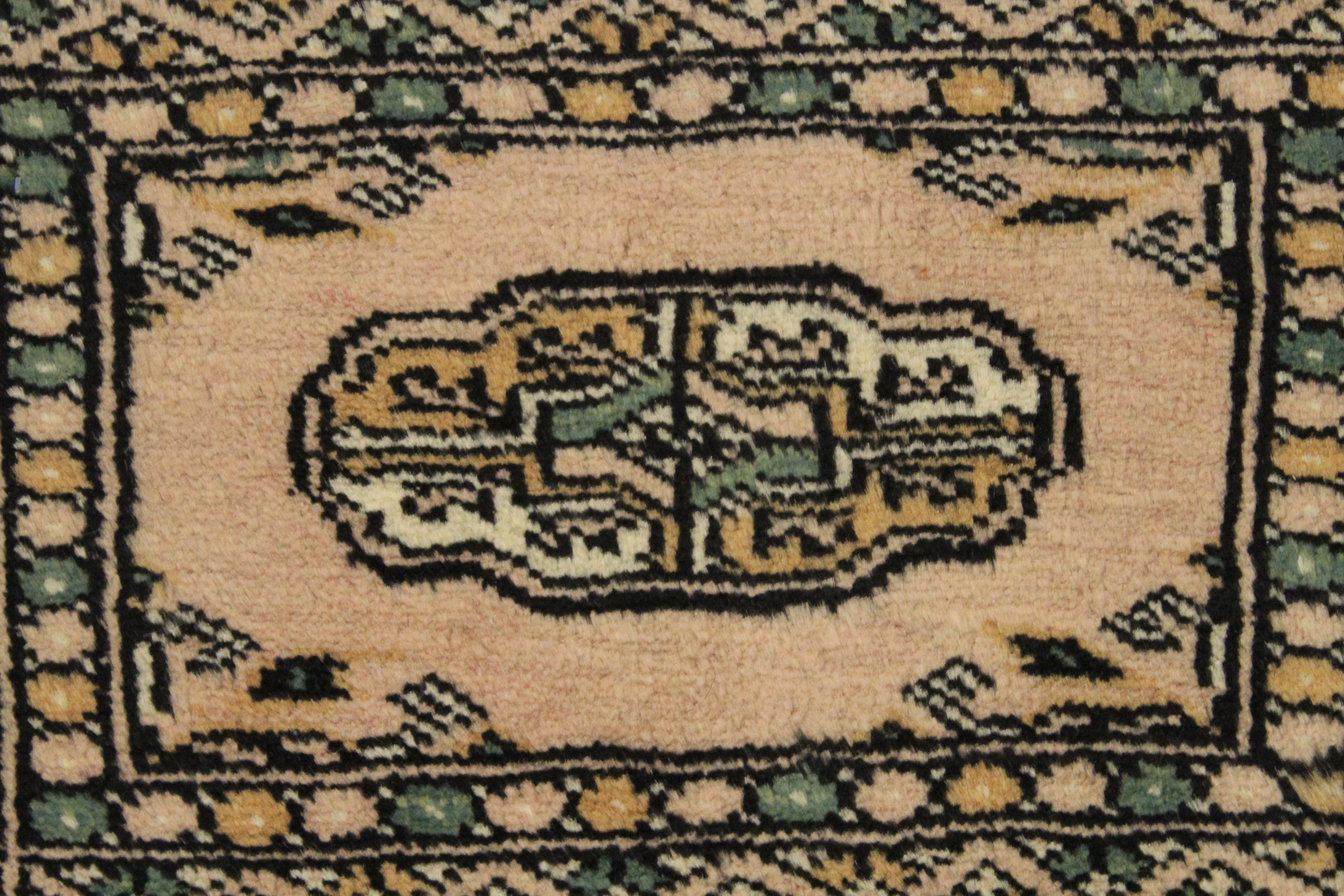 Bokhara Table Mat - 30 cm x 30 cm - Image 3
