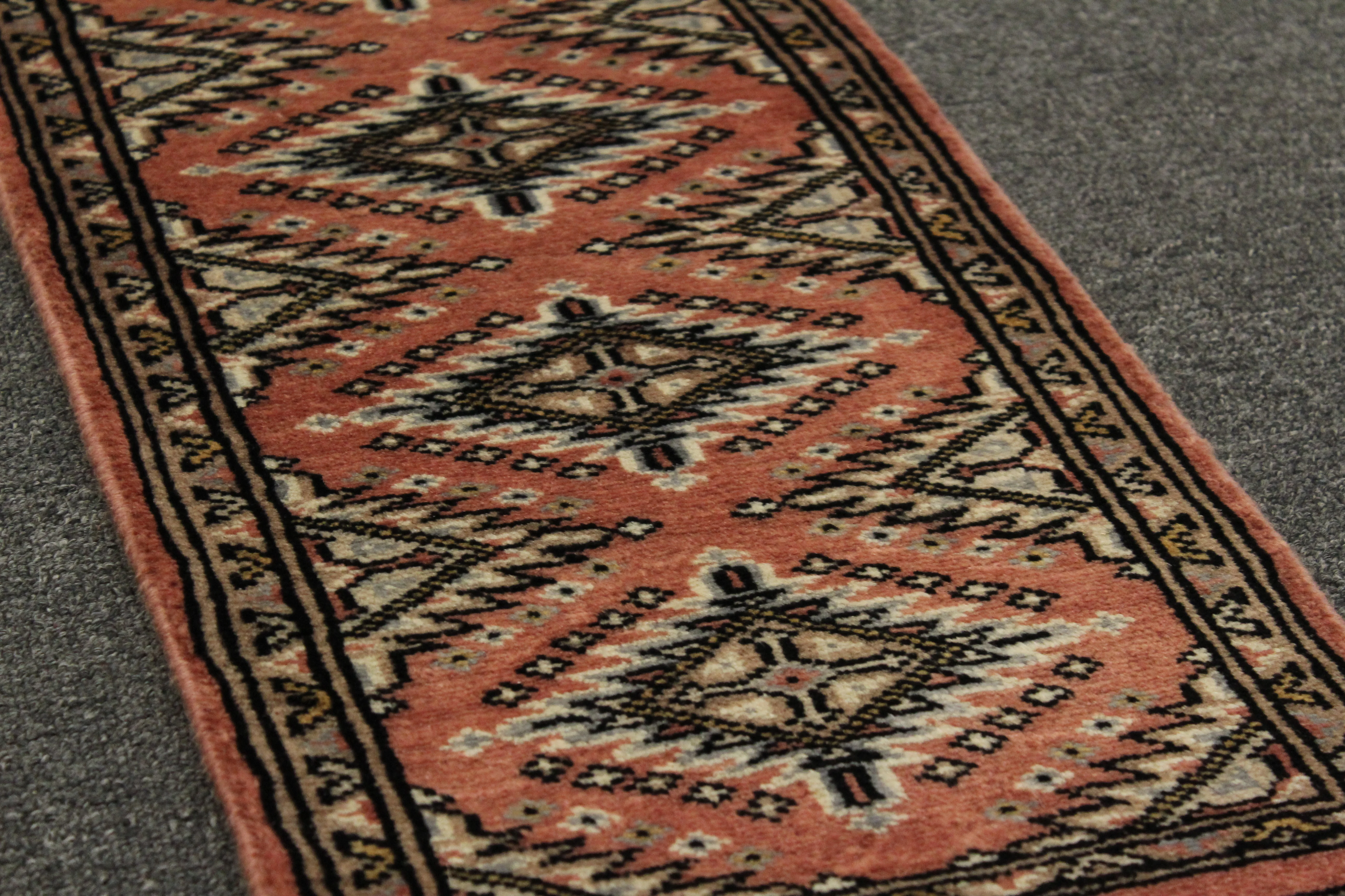 Jaldar Table Runner - 90 cm x 30 cm (approx) - Image 3