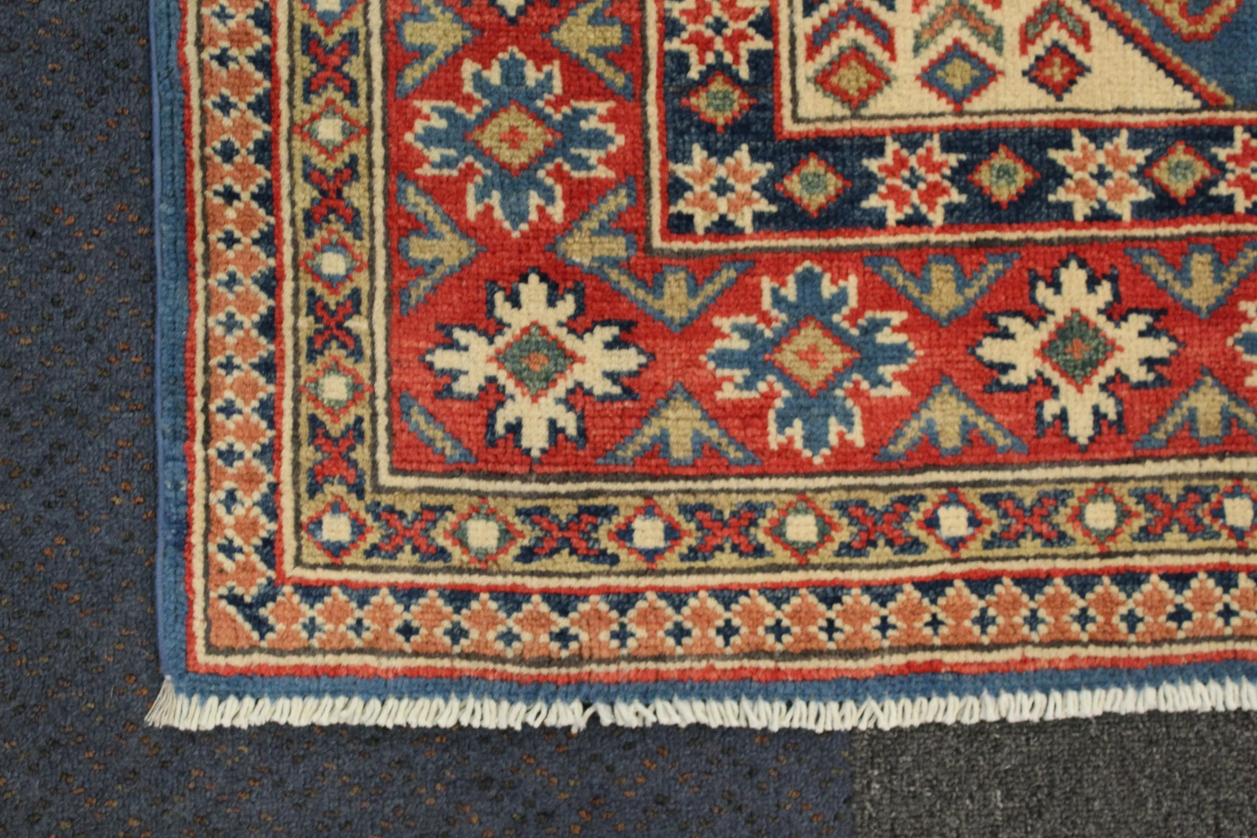 Kazak Rug - 181 cm x 123 cm - Image 7