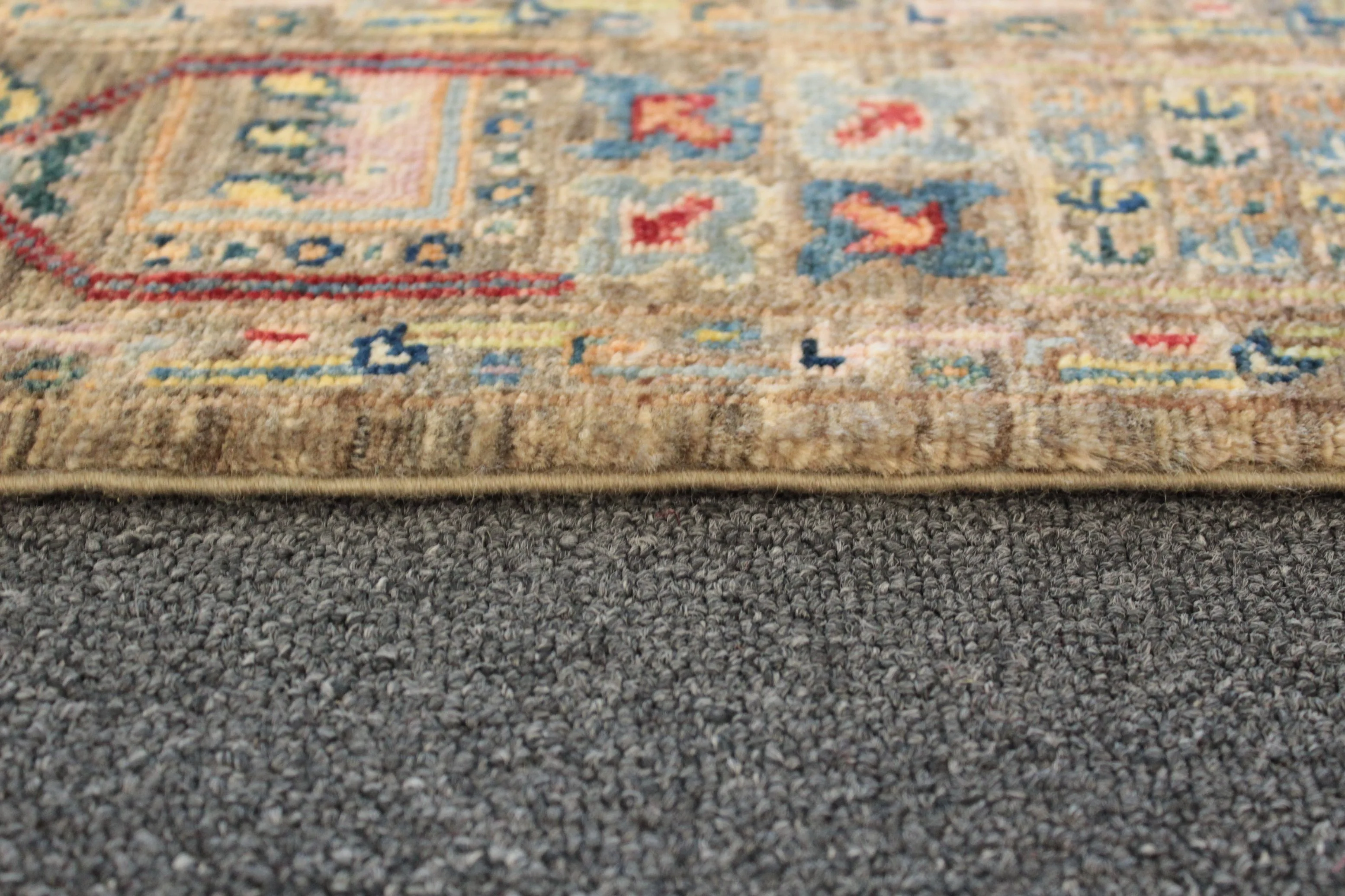 Sultani Rug - 175 cm x 120 cm - Image 7