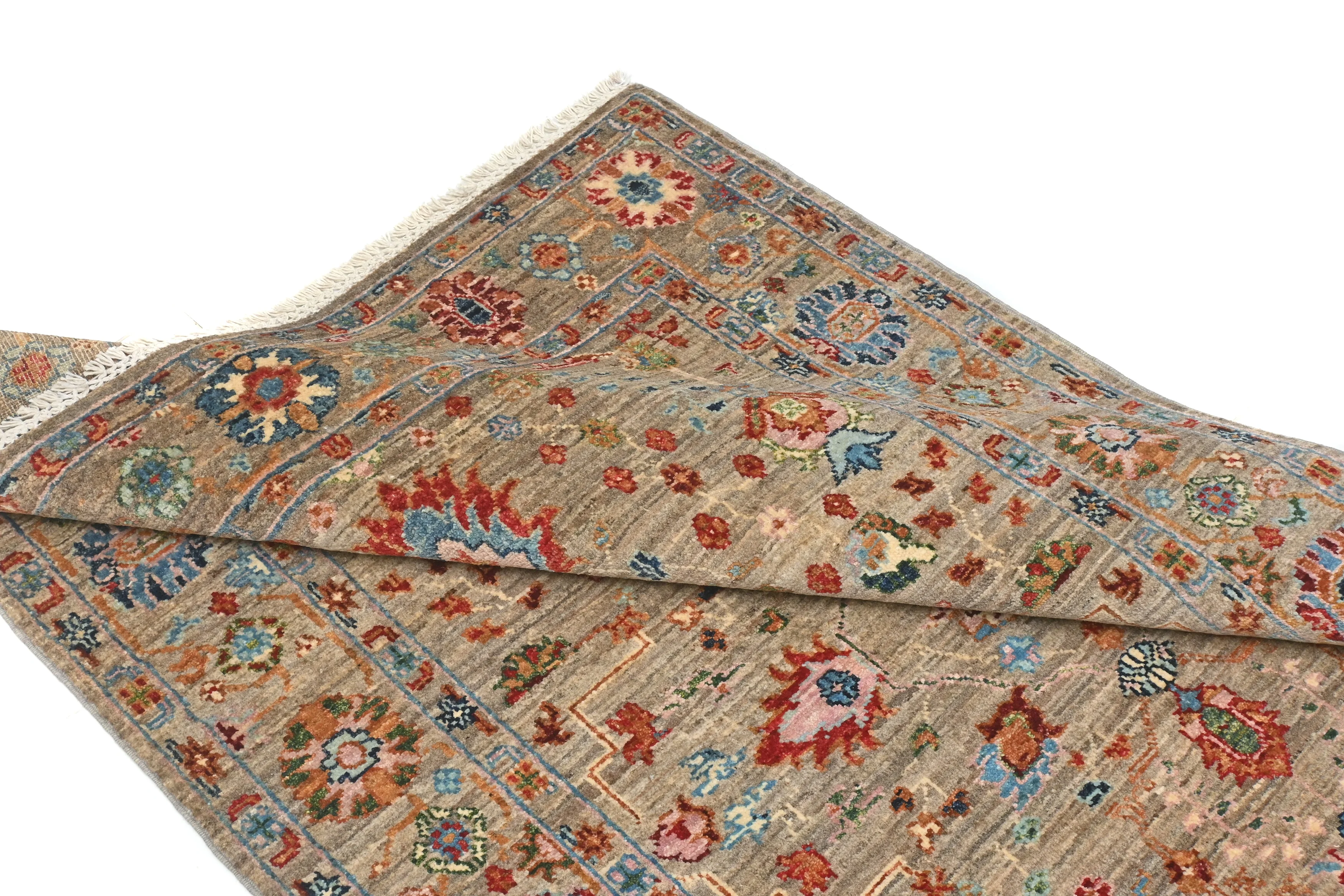 Sultani Rug - 177 cm x 120 cm - Image 3