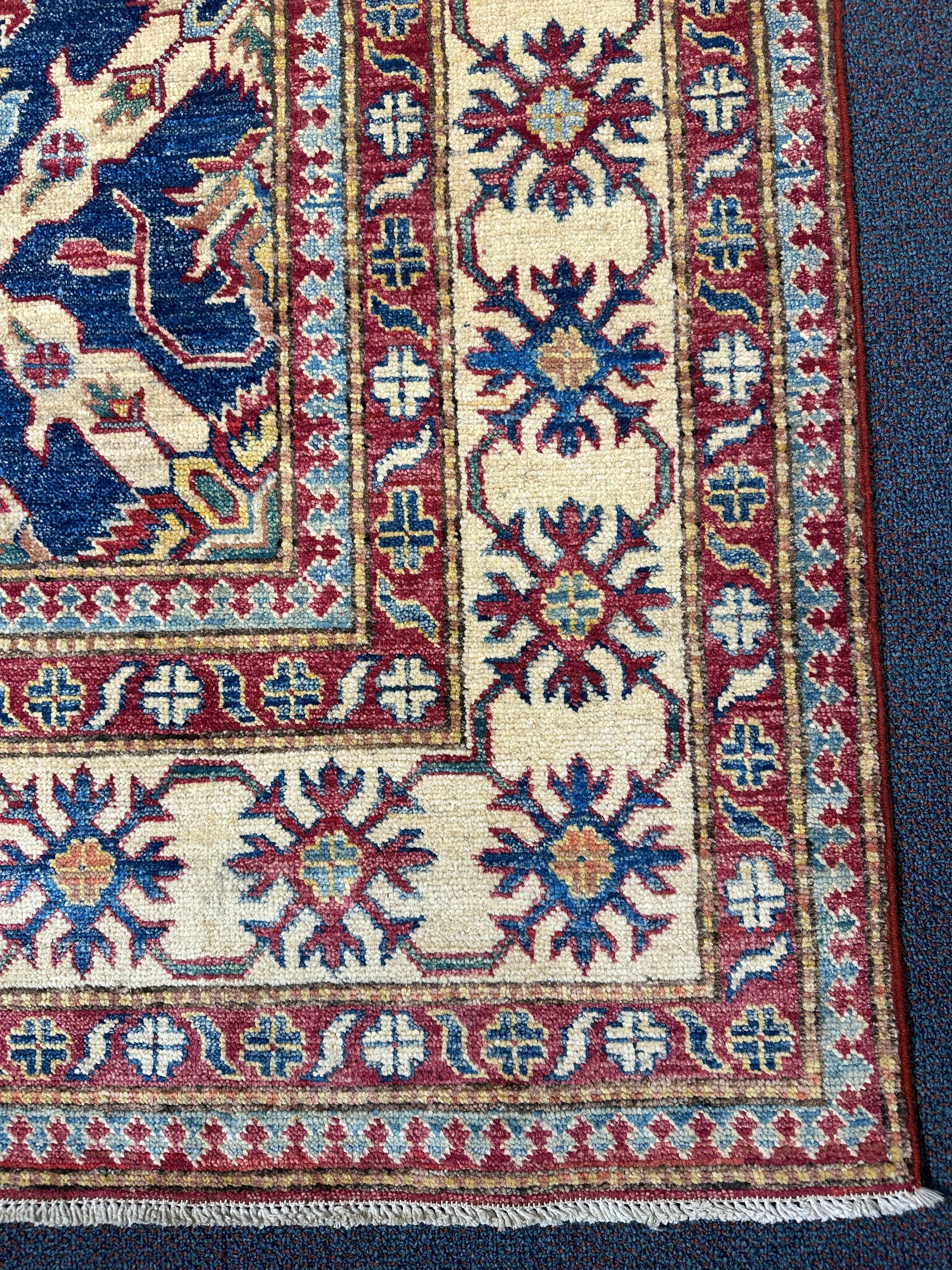 Kazak Rug - 254 cm x 175 cm - Image 6