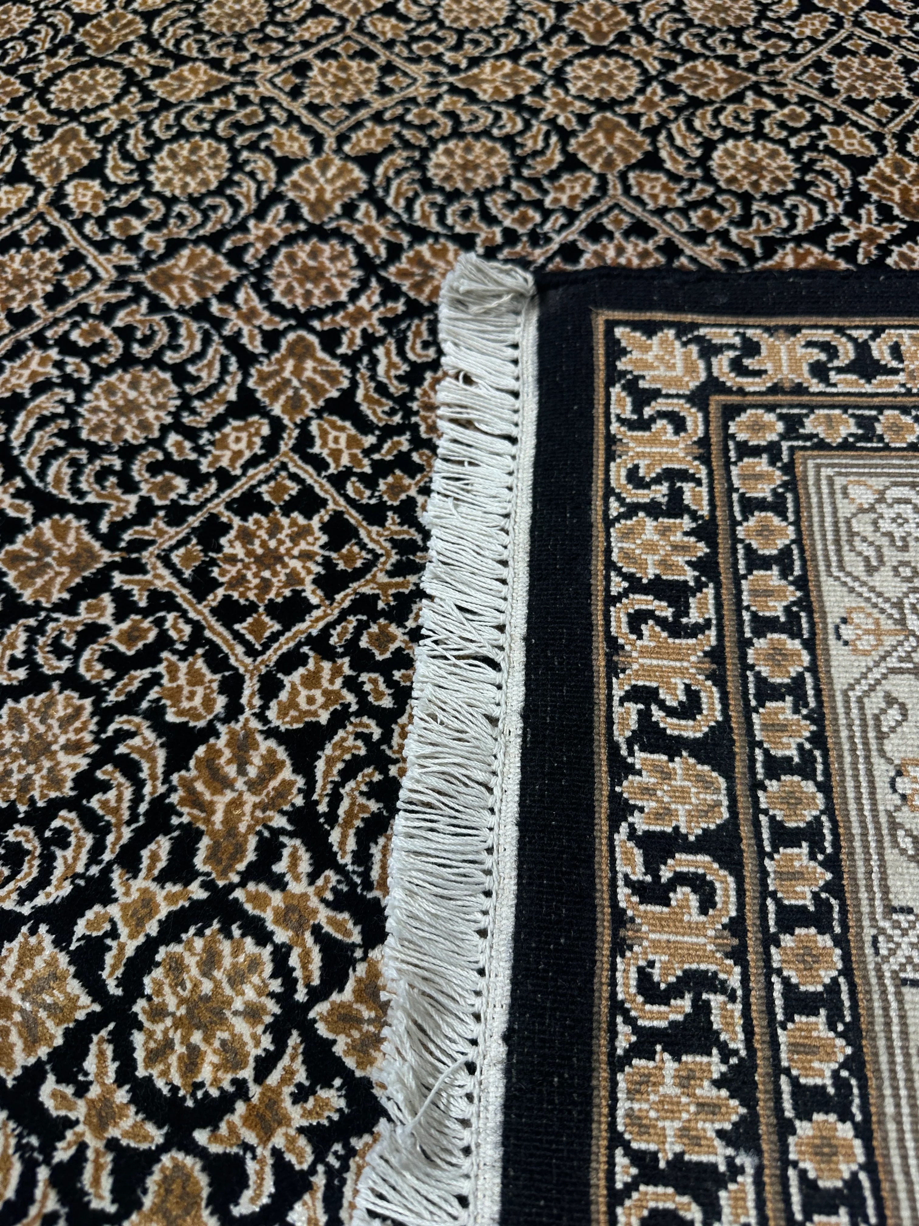 Herati Rug - 245 cm x 167 cm - Image 7
