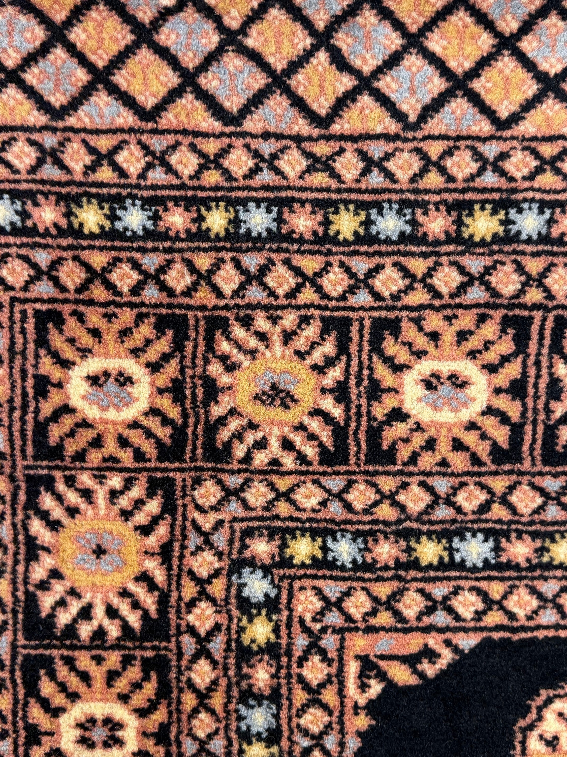 Bokhara Rug - 304 cm x 196 cm - Image 7