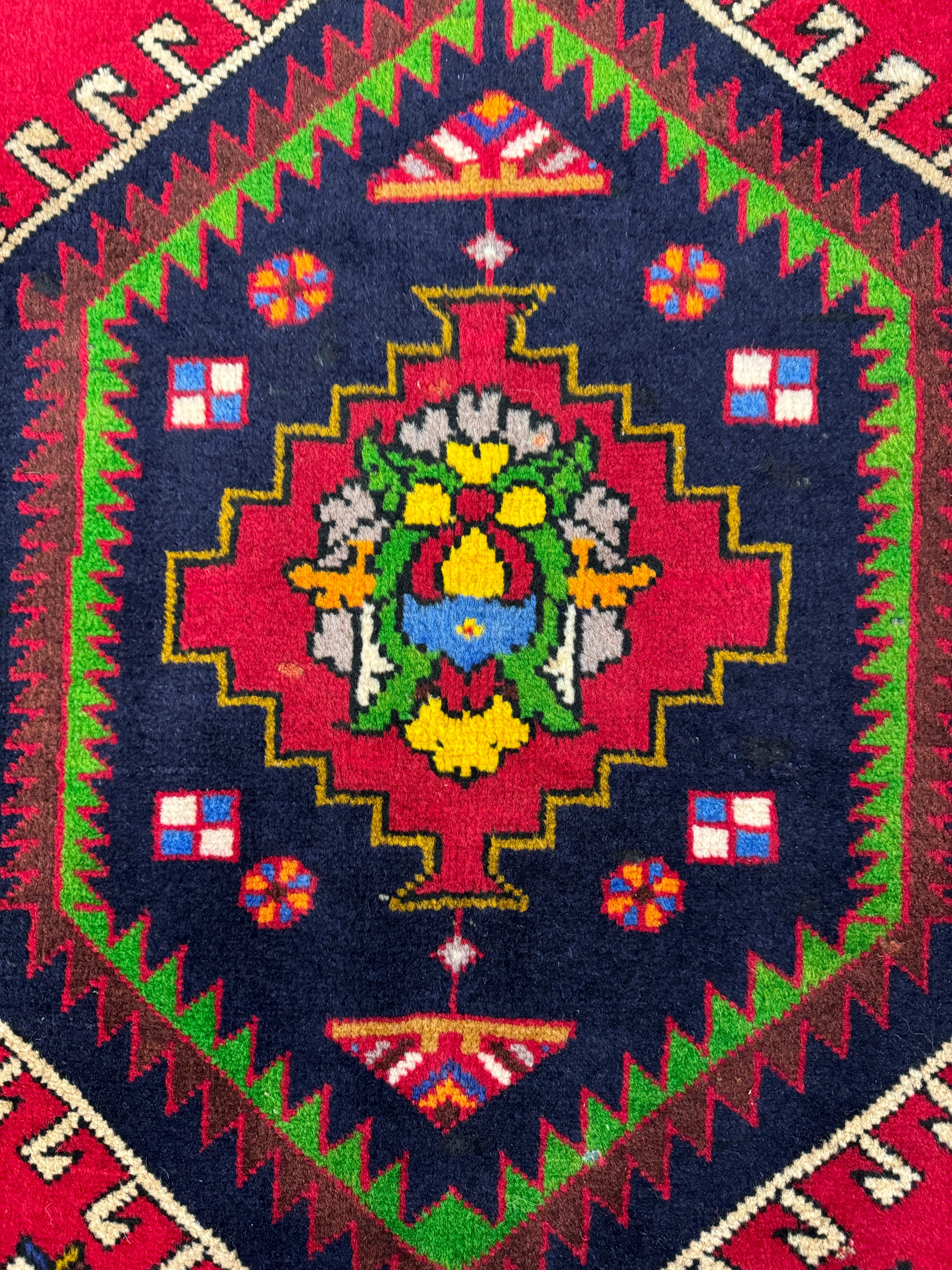 Ardabil Rug - 290 cm x 205 cm - Image 6