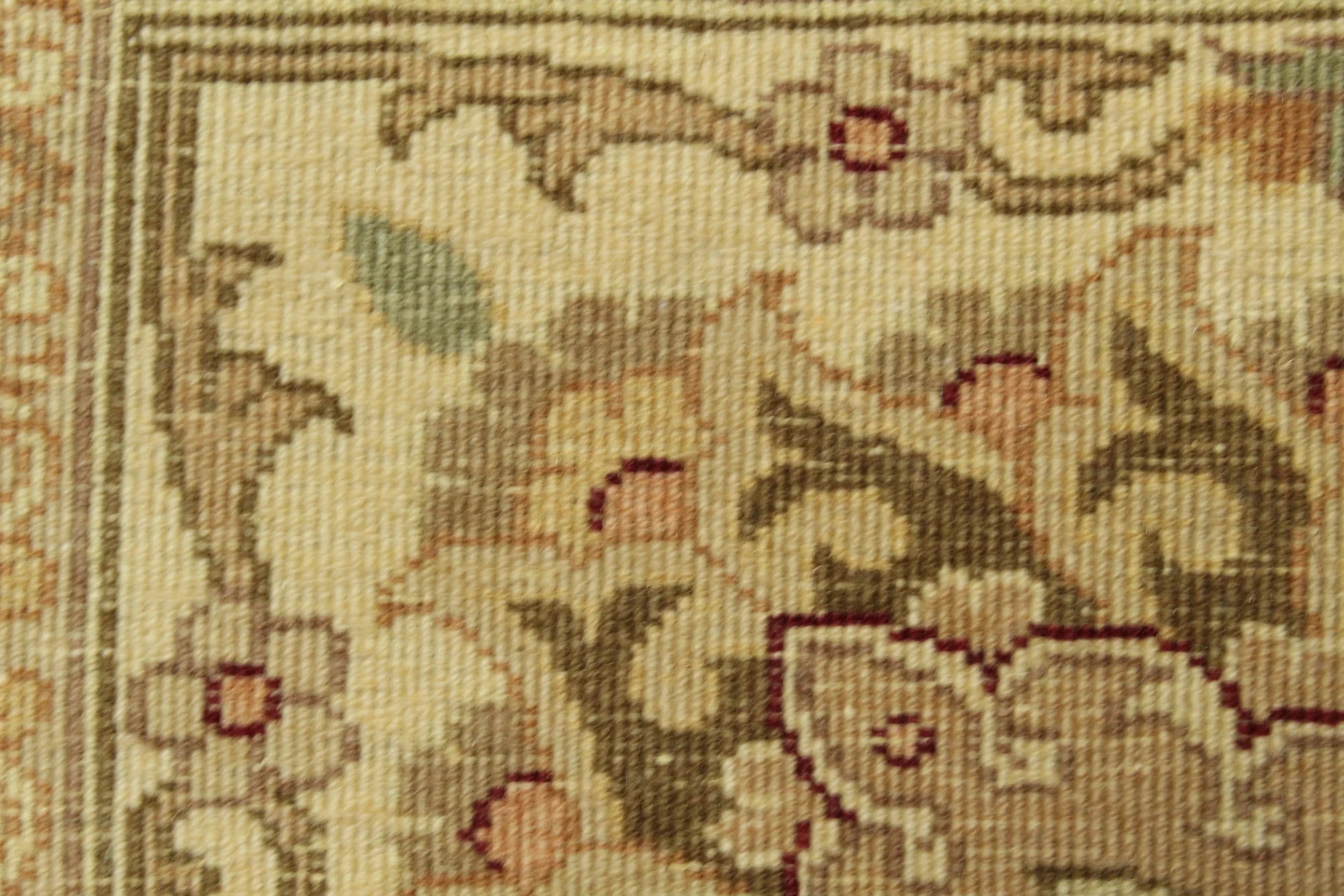 Kashmiri Rug - 365 cm x 277 - Image 15
