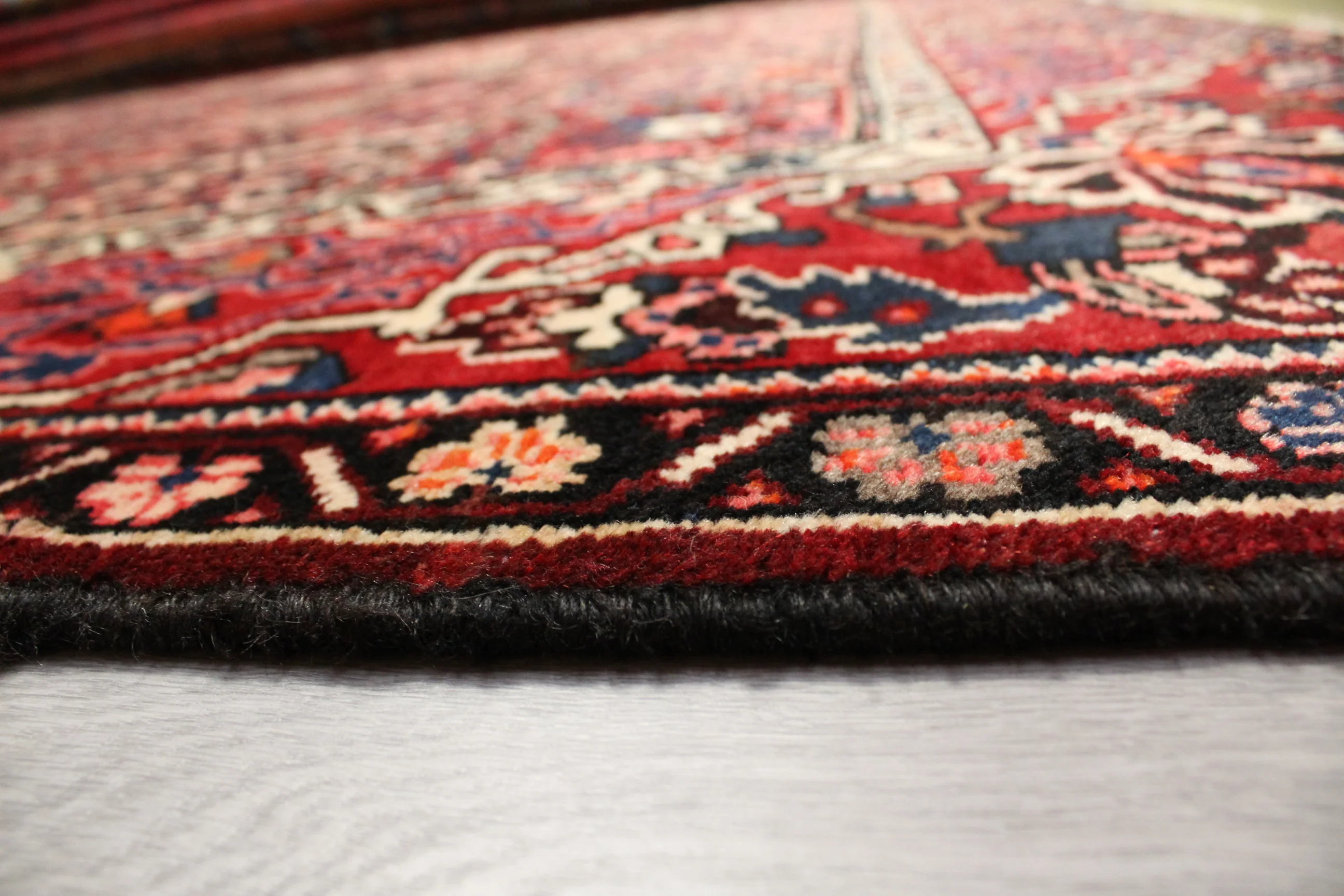 Bakhtiari Rug - 400 cm x 297 cm - Image 15