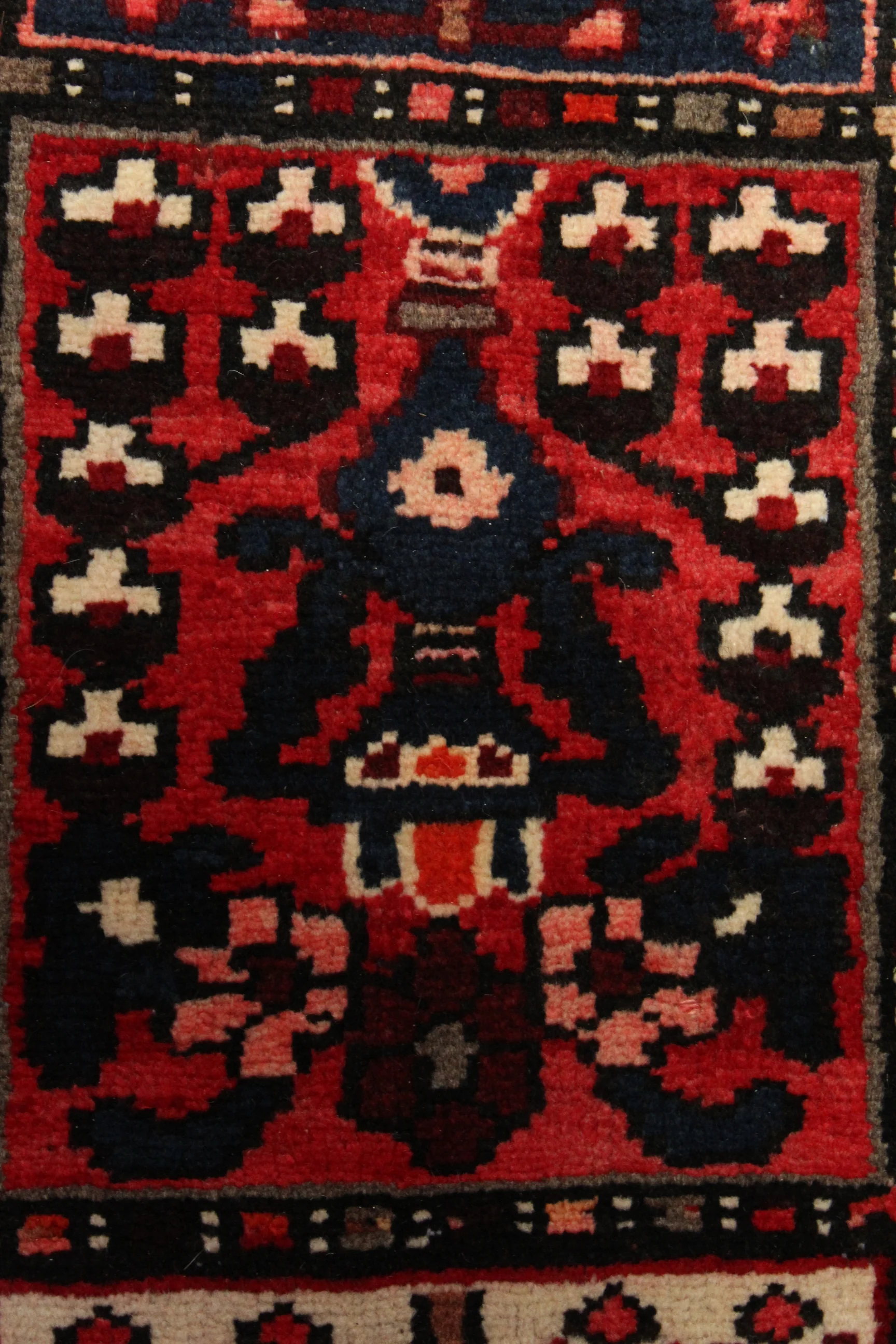 Bakhtiari Rug - 400 cm x 297 cm - Image 7