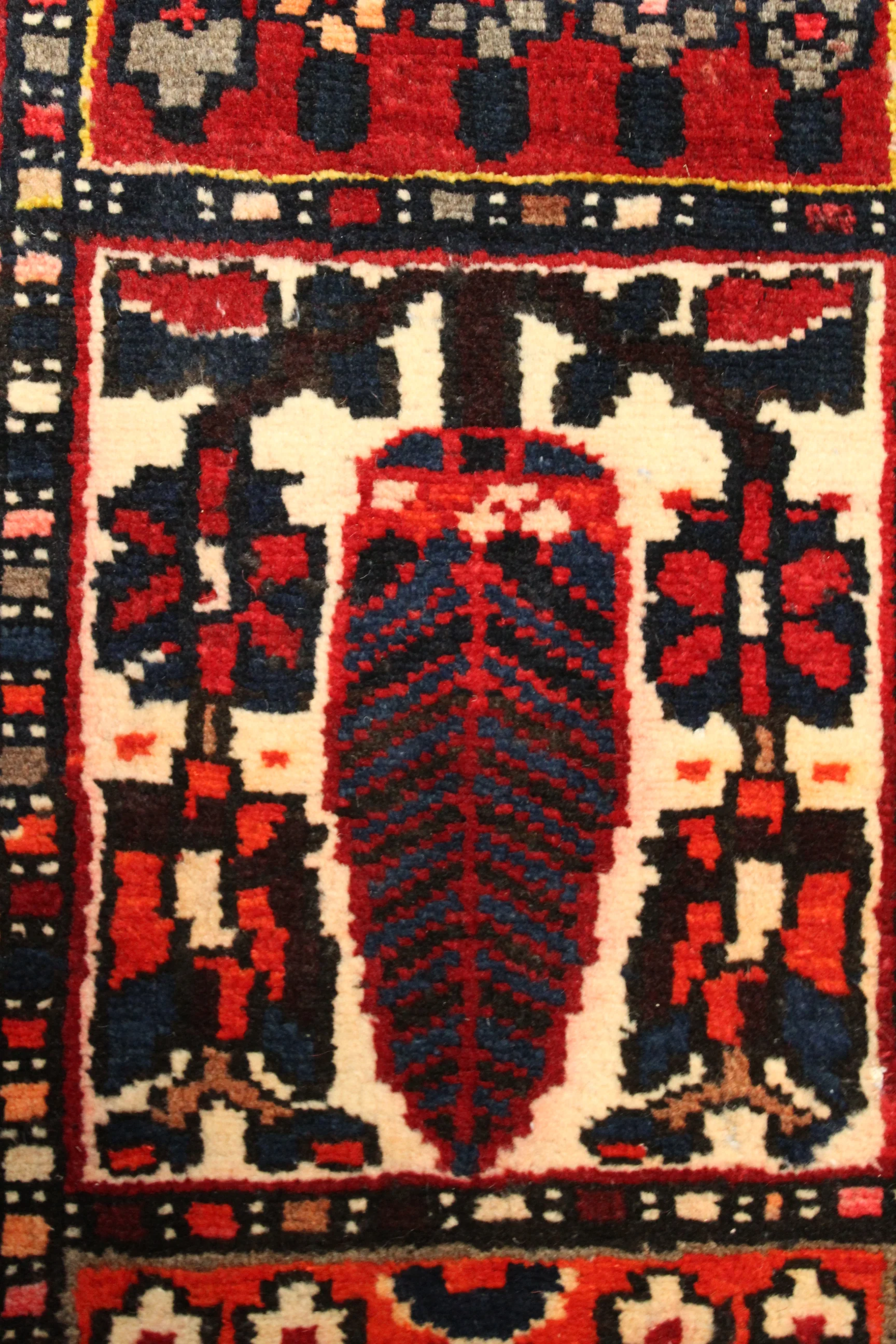 Bakhtiari Rug - 400 cm x 297 cm - Image 9