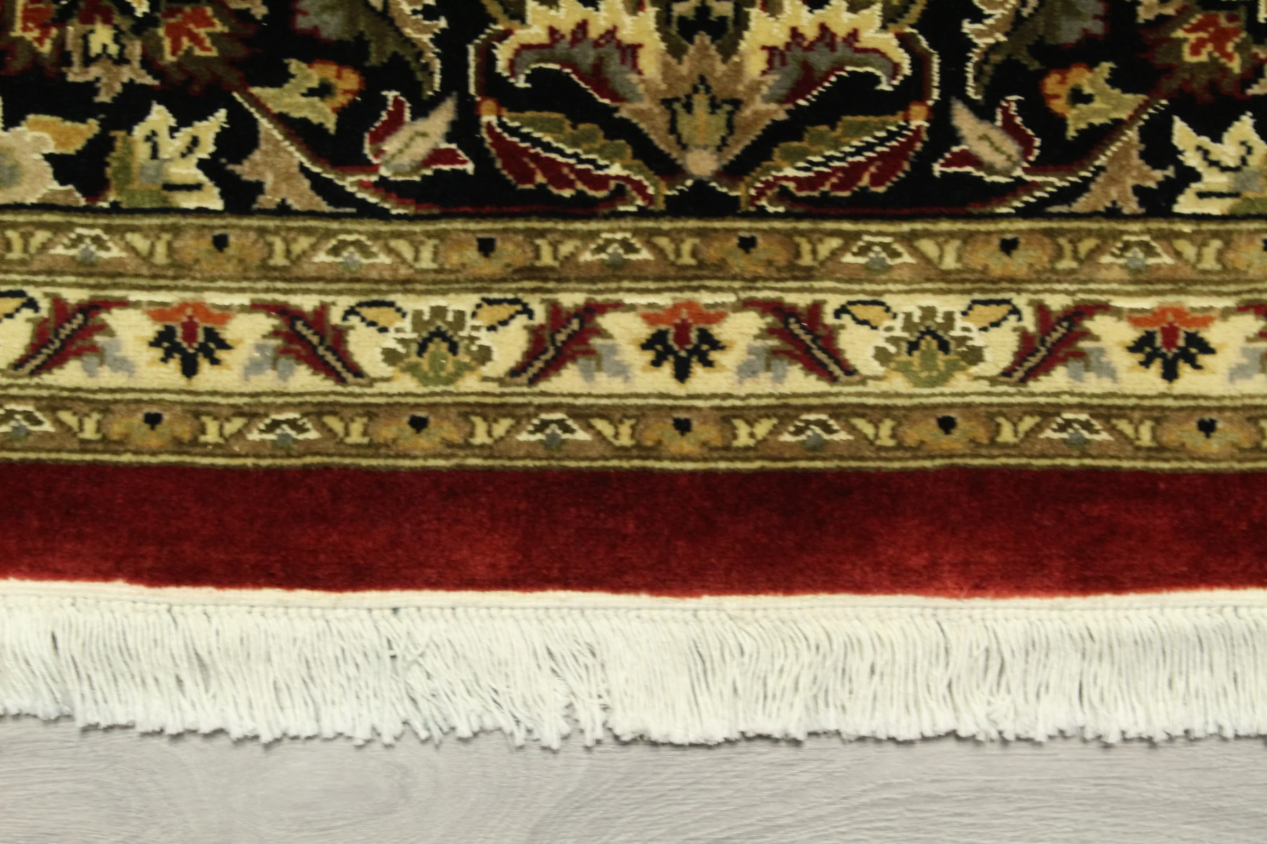 Kashmiri Rug - 352 cm x 278 cm - Image 16