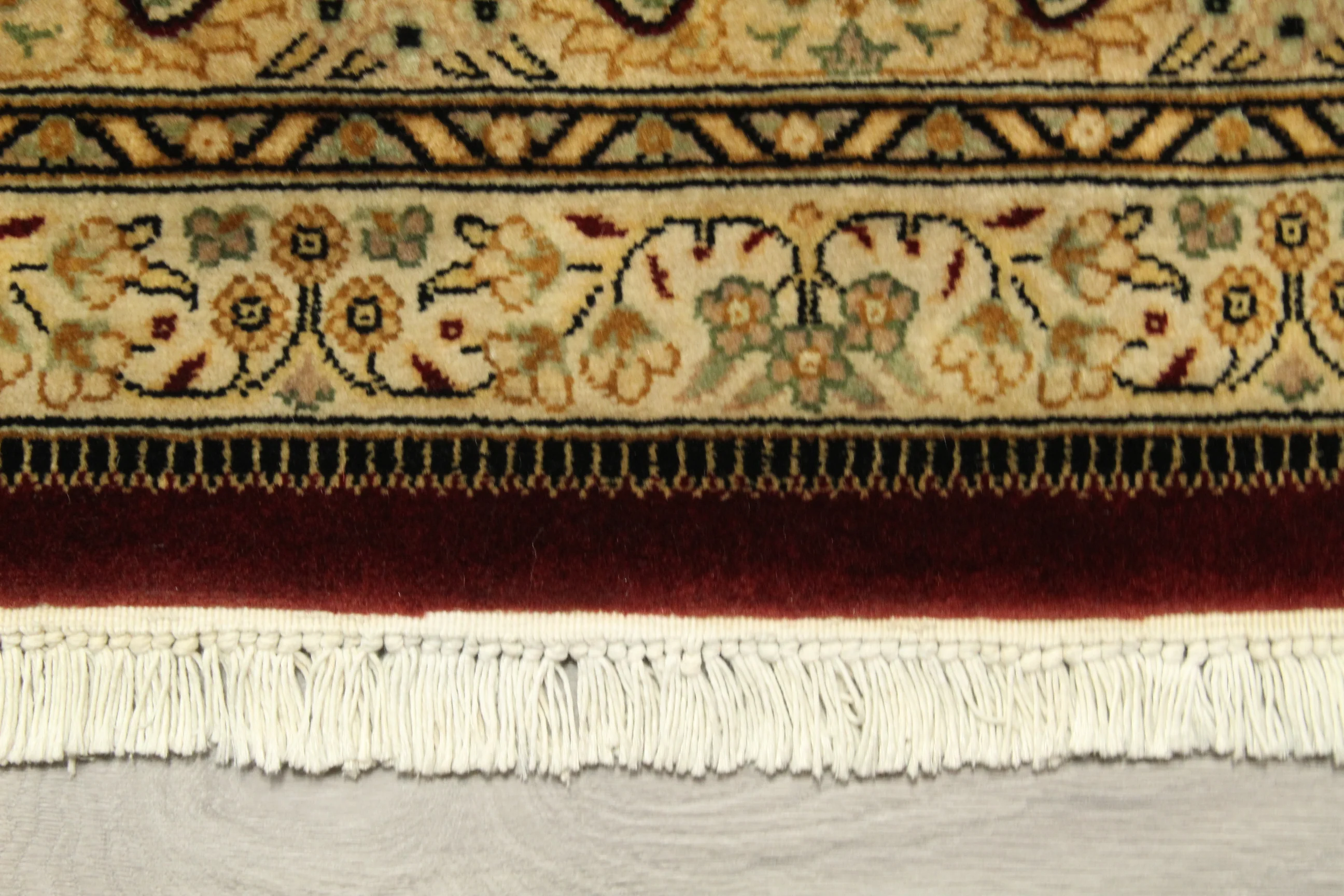 Kashmiri Rug - 428 cm x 307 cm - Image 21