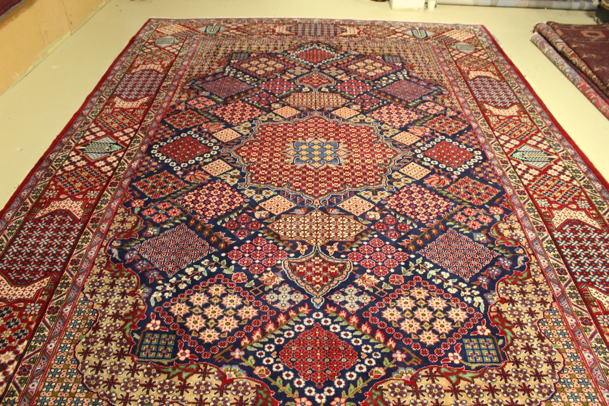 Najafabad Rug - 425 cm x 303 cm - Image 6
