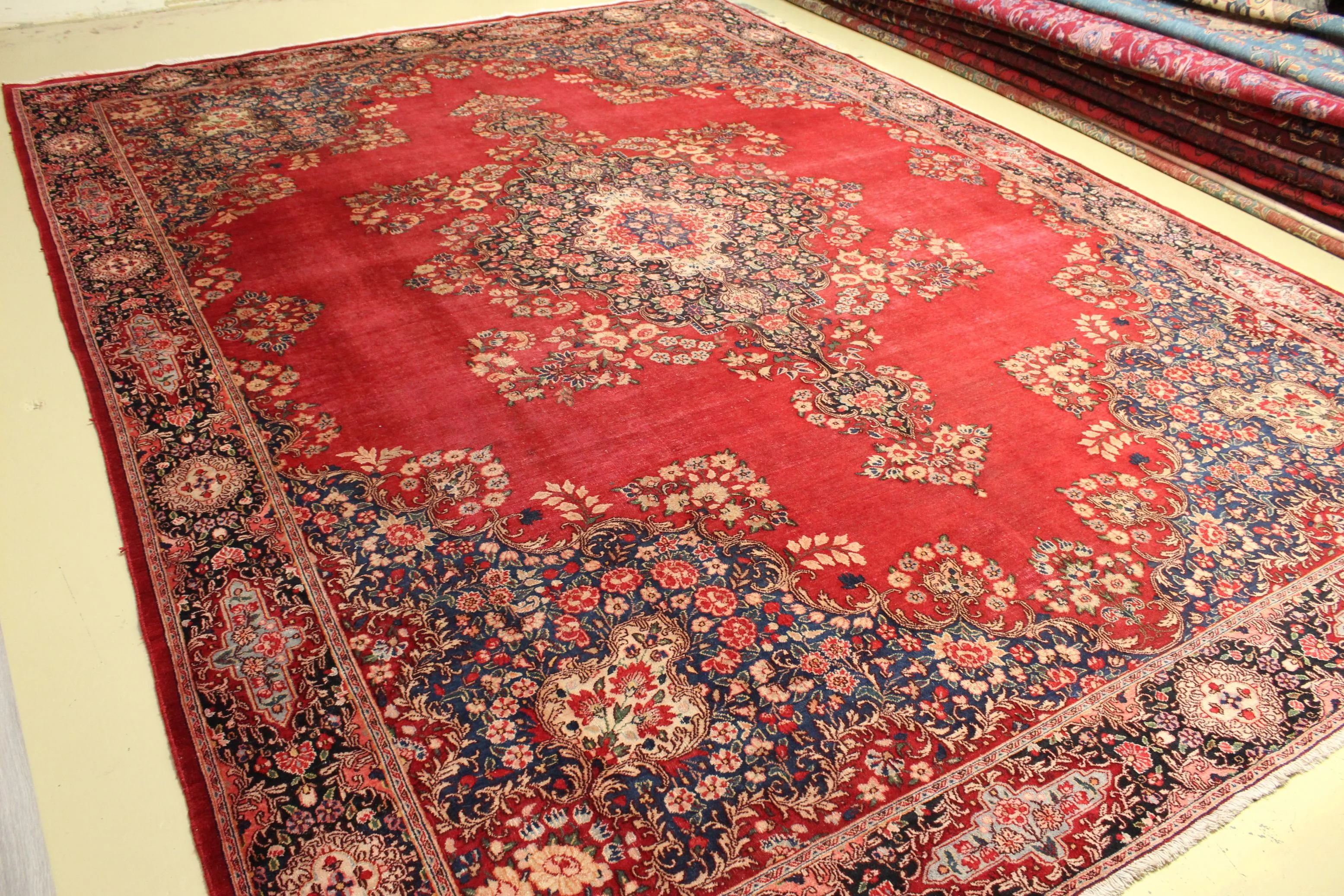 Vintage Kerman Rug - 417 cm x 305 cm - Image 3