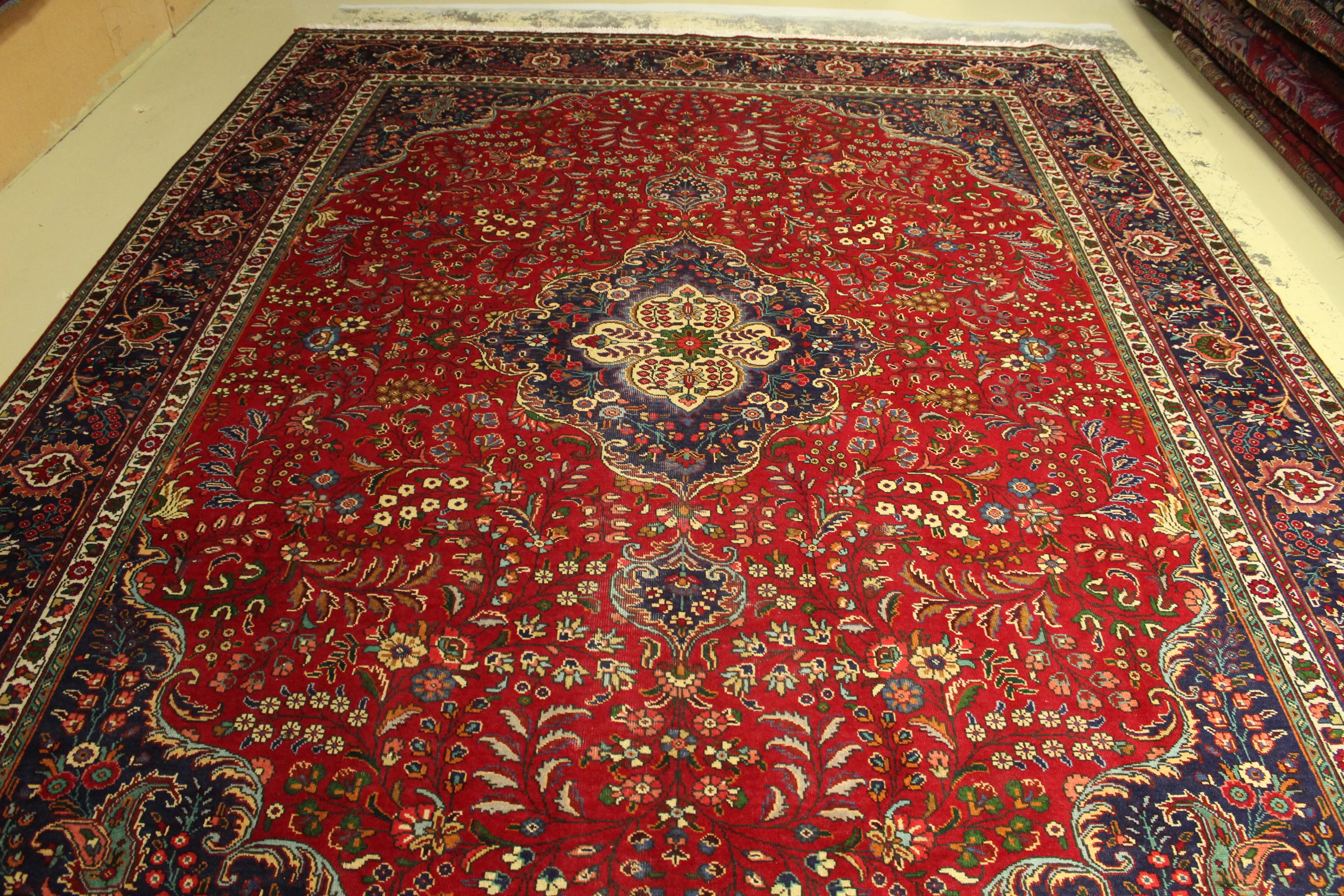 Vintage Tabriz Rug - 390 cm x 302 cm - Image 5
