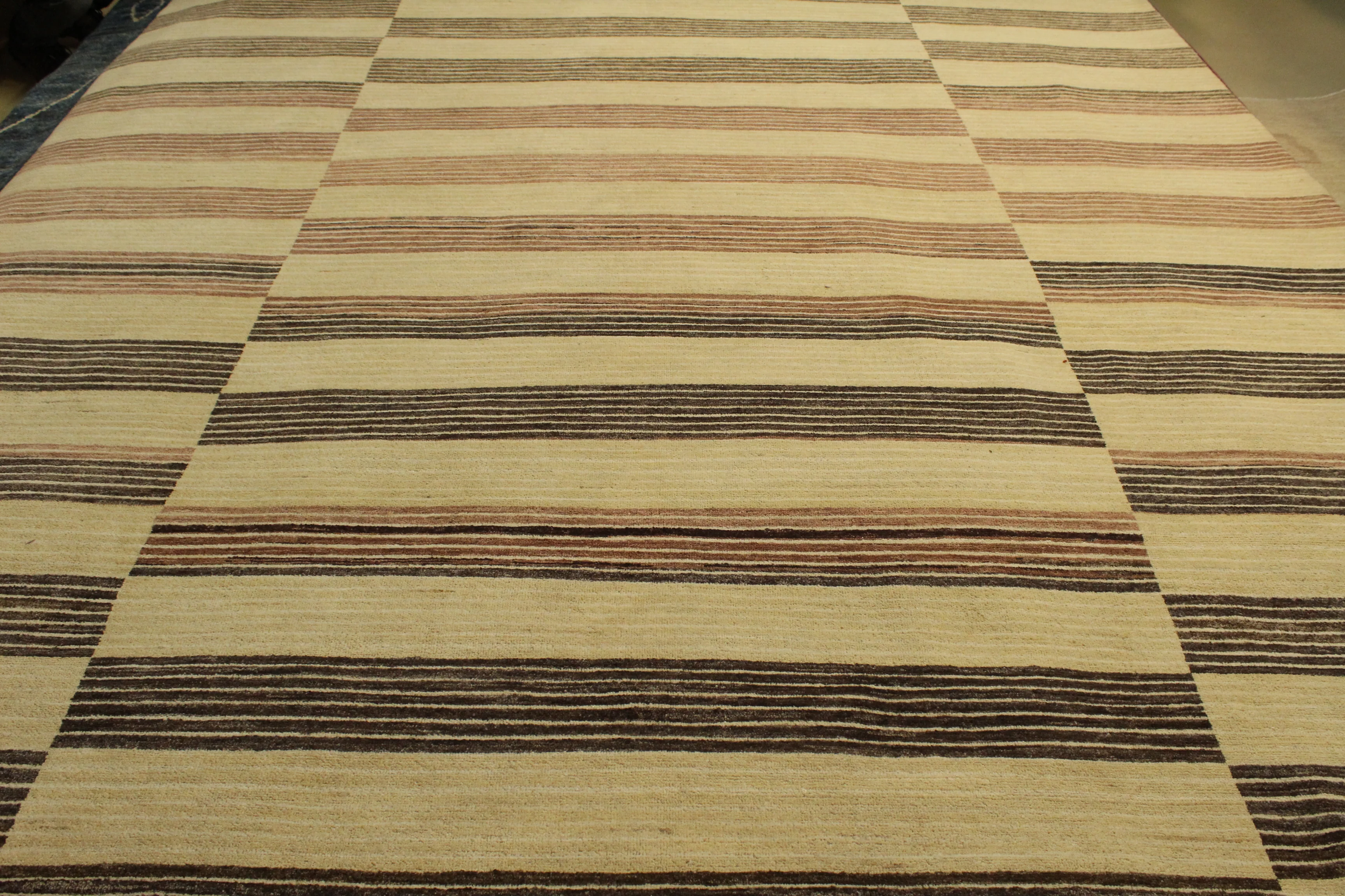 Gabbeh Rug - 356 cm x 275 cm - Image 4