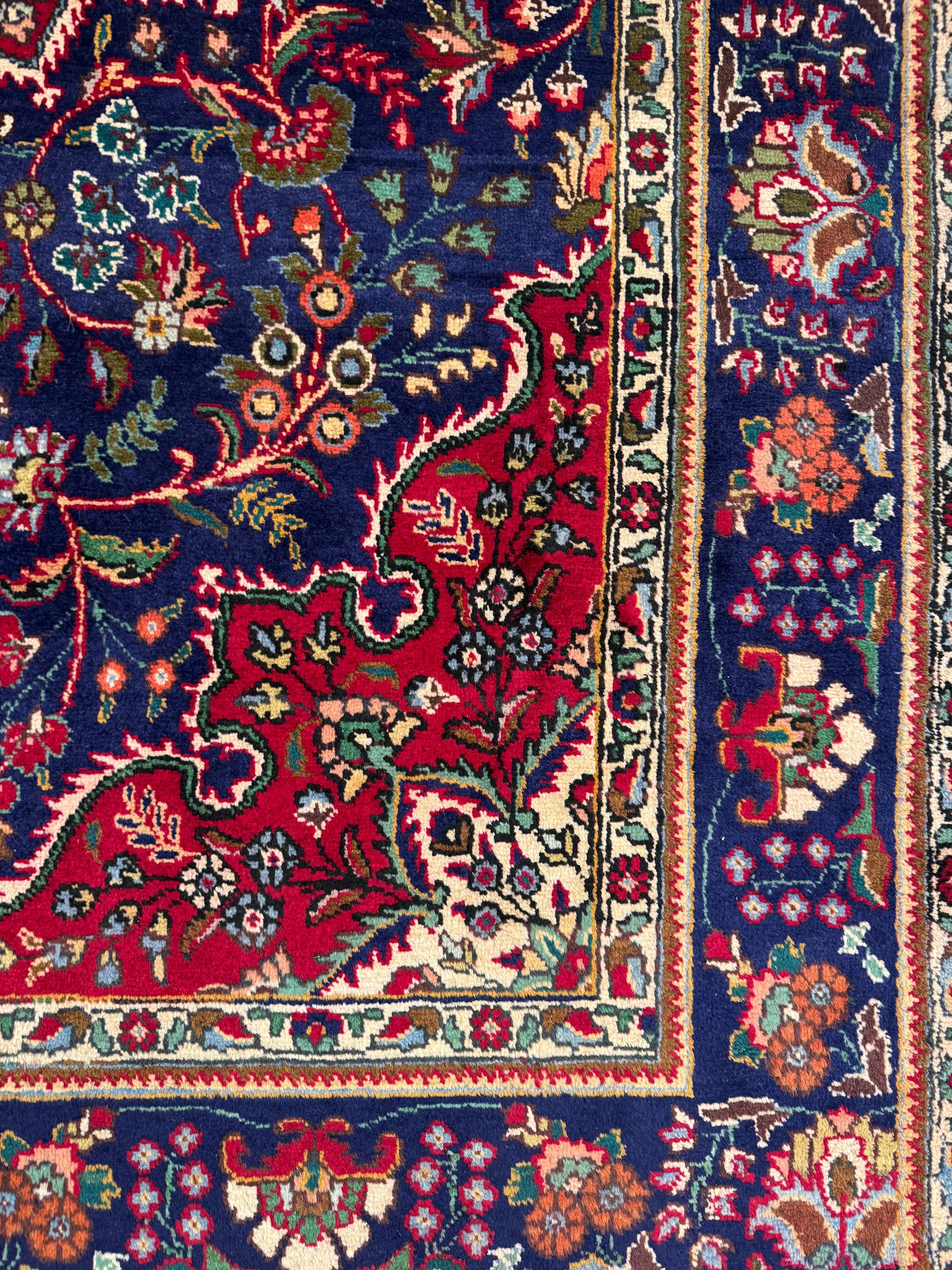 Tabriz Rug - 303 cm x 196 cm - Image 8