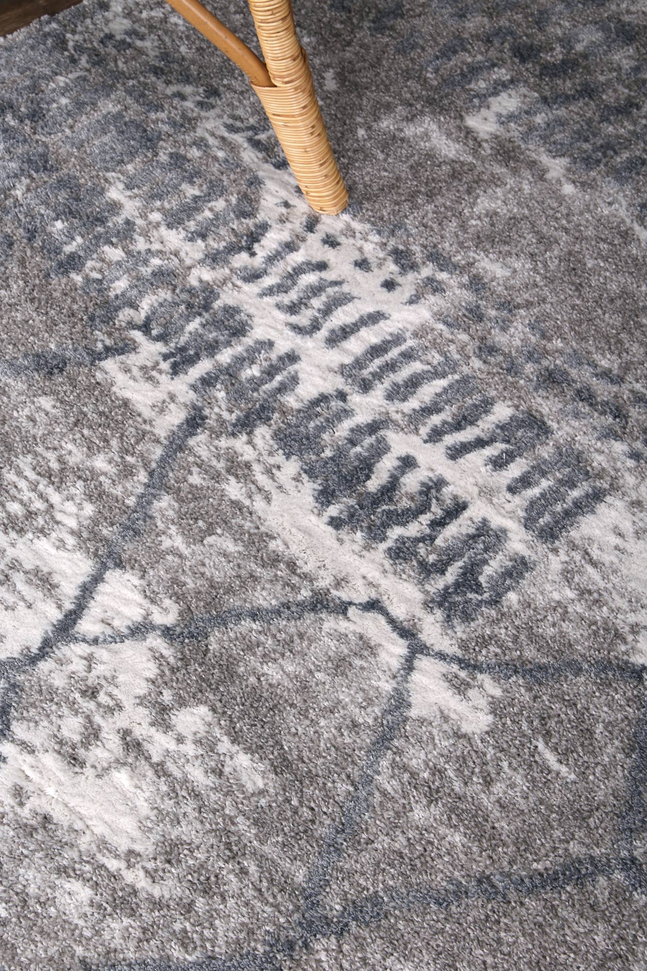Century Aetius Grey Plush Designer Rug - Image 6