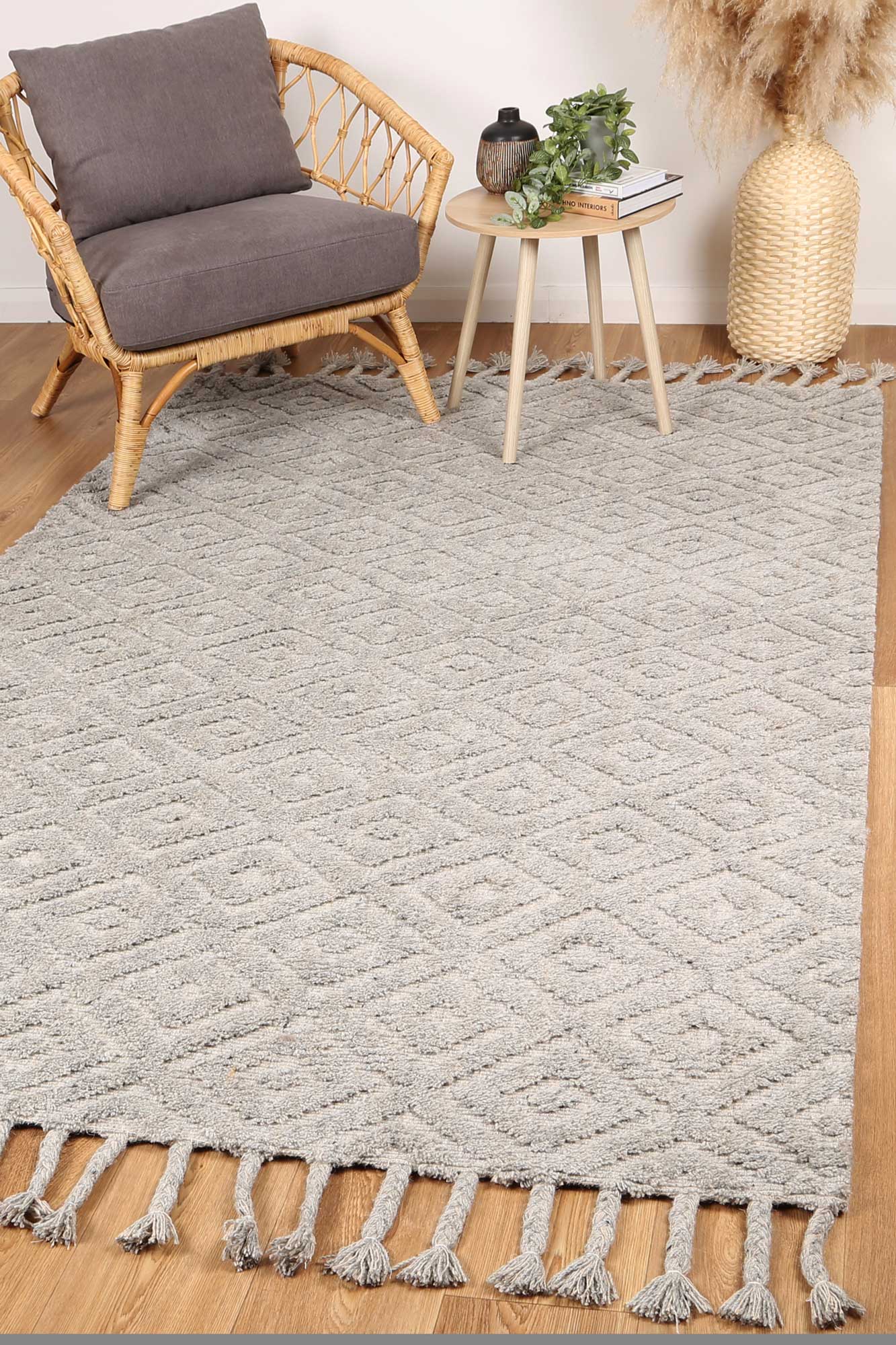 Goa Diamond Wool Blend Grey Rug - Image 2