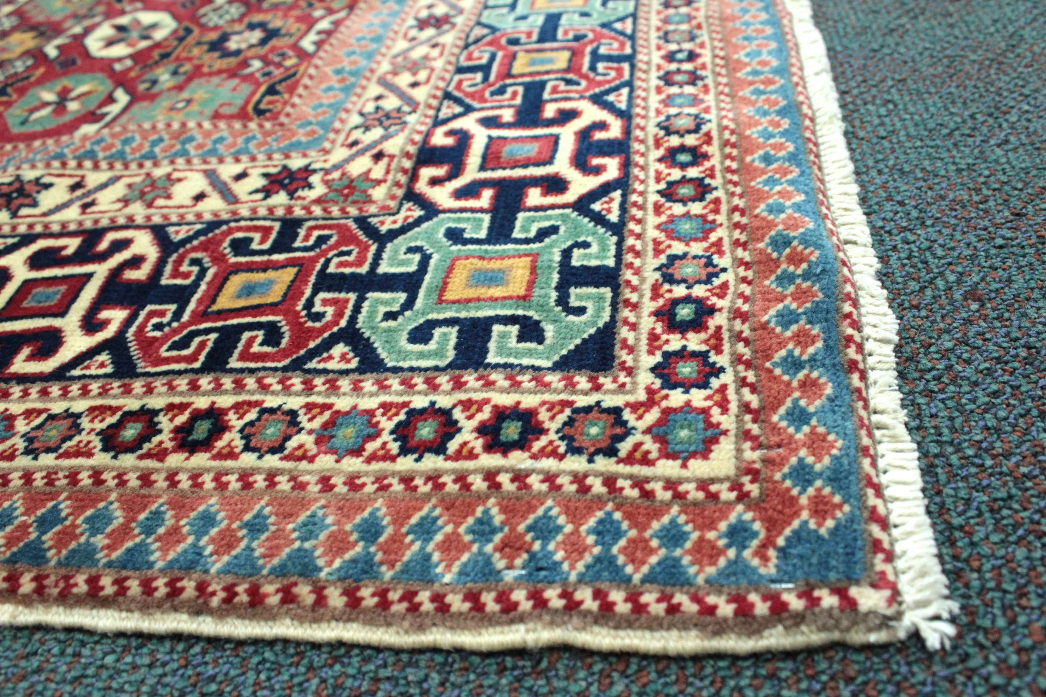 Shervan Rug  - 209 cm x 165 cm - Image 7