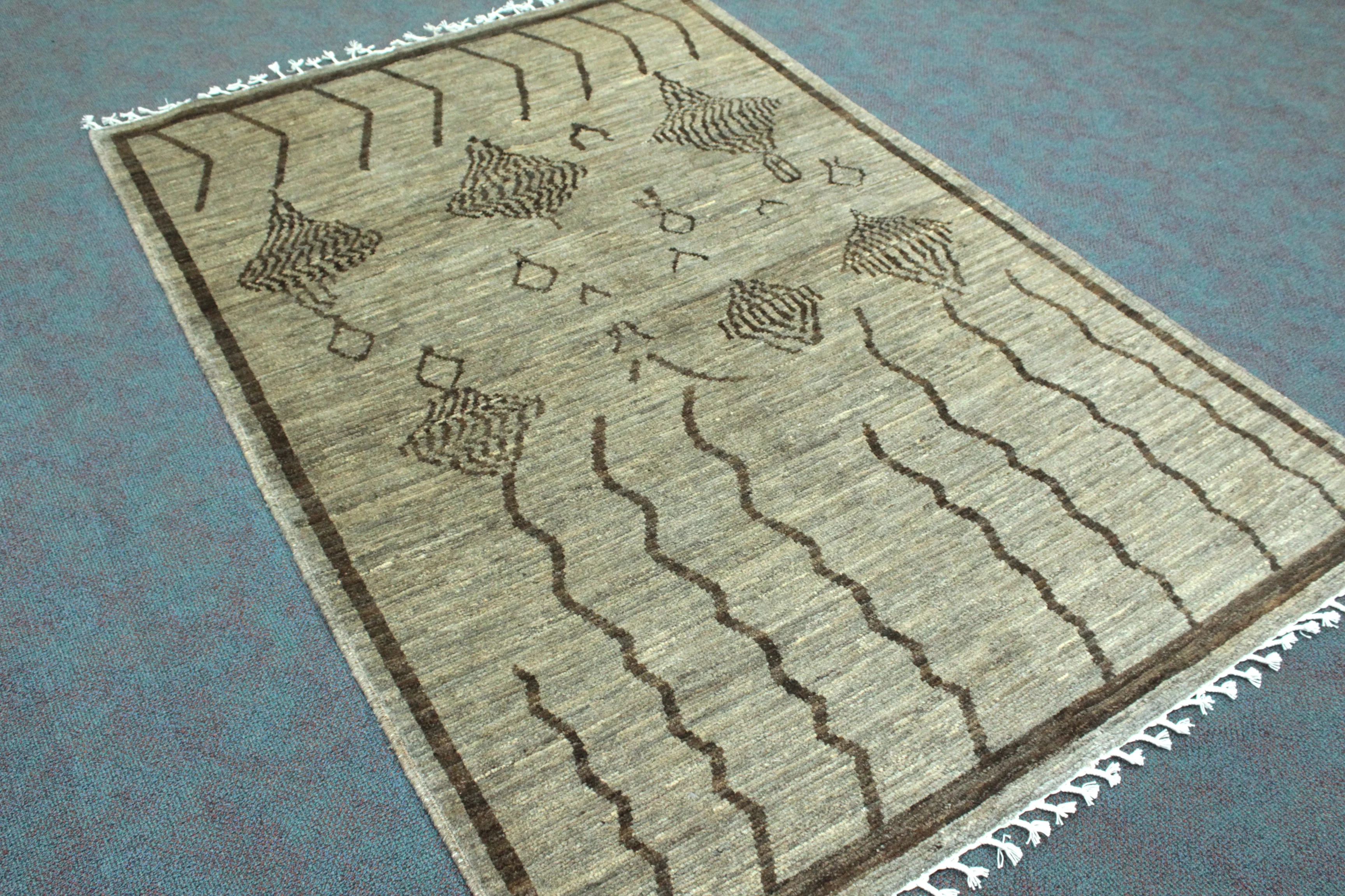 Moroccan Rug - 234 cm x 155 cm - Image 3