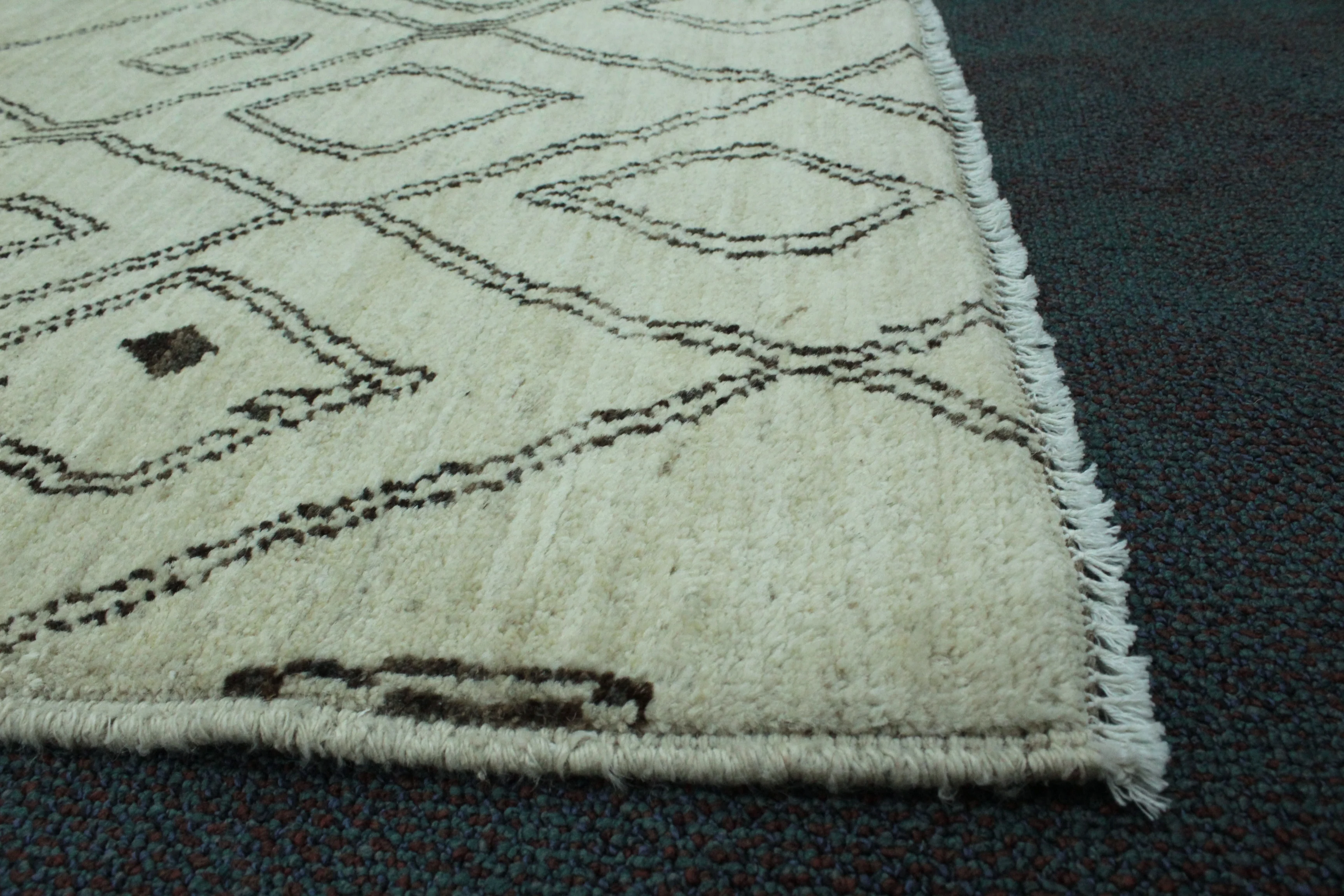 Moroccan Rug - 226 cm x 155 cm - Image 7
