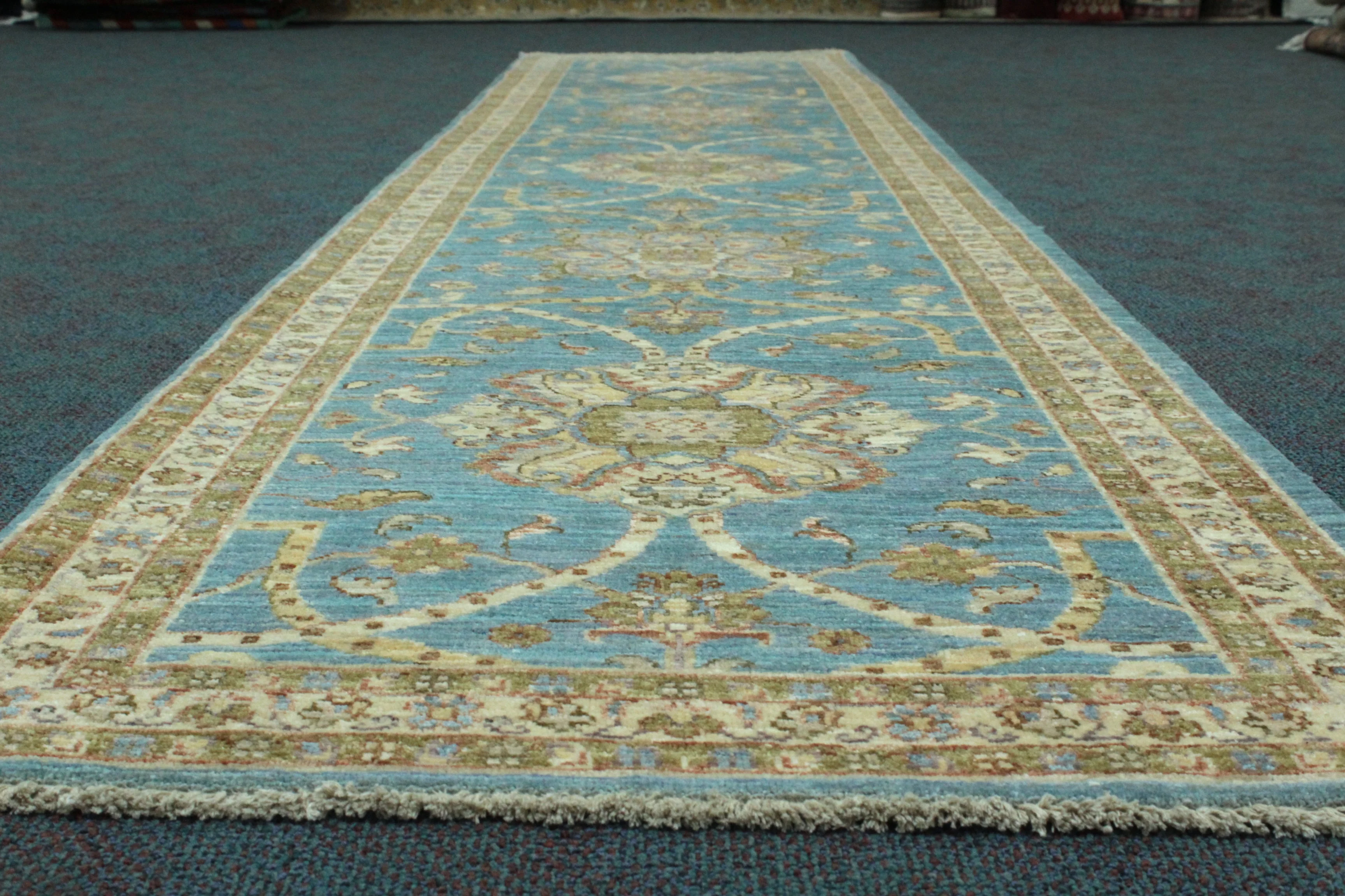 Ziegler Rug - 353 cm x 82 cm - Image 5