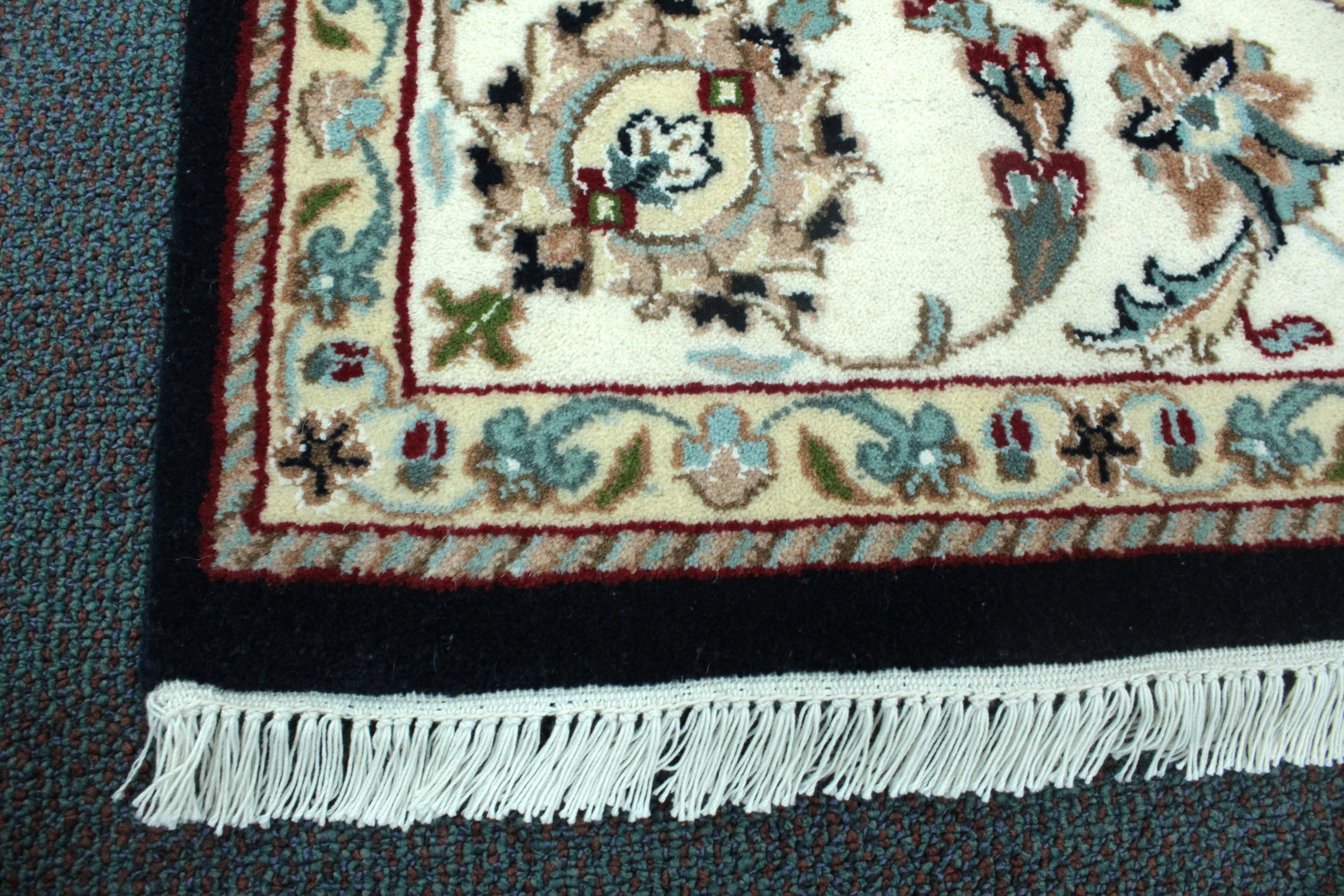 Nain Rug - 303 cm x 194 cm - Image 4