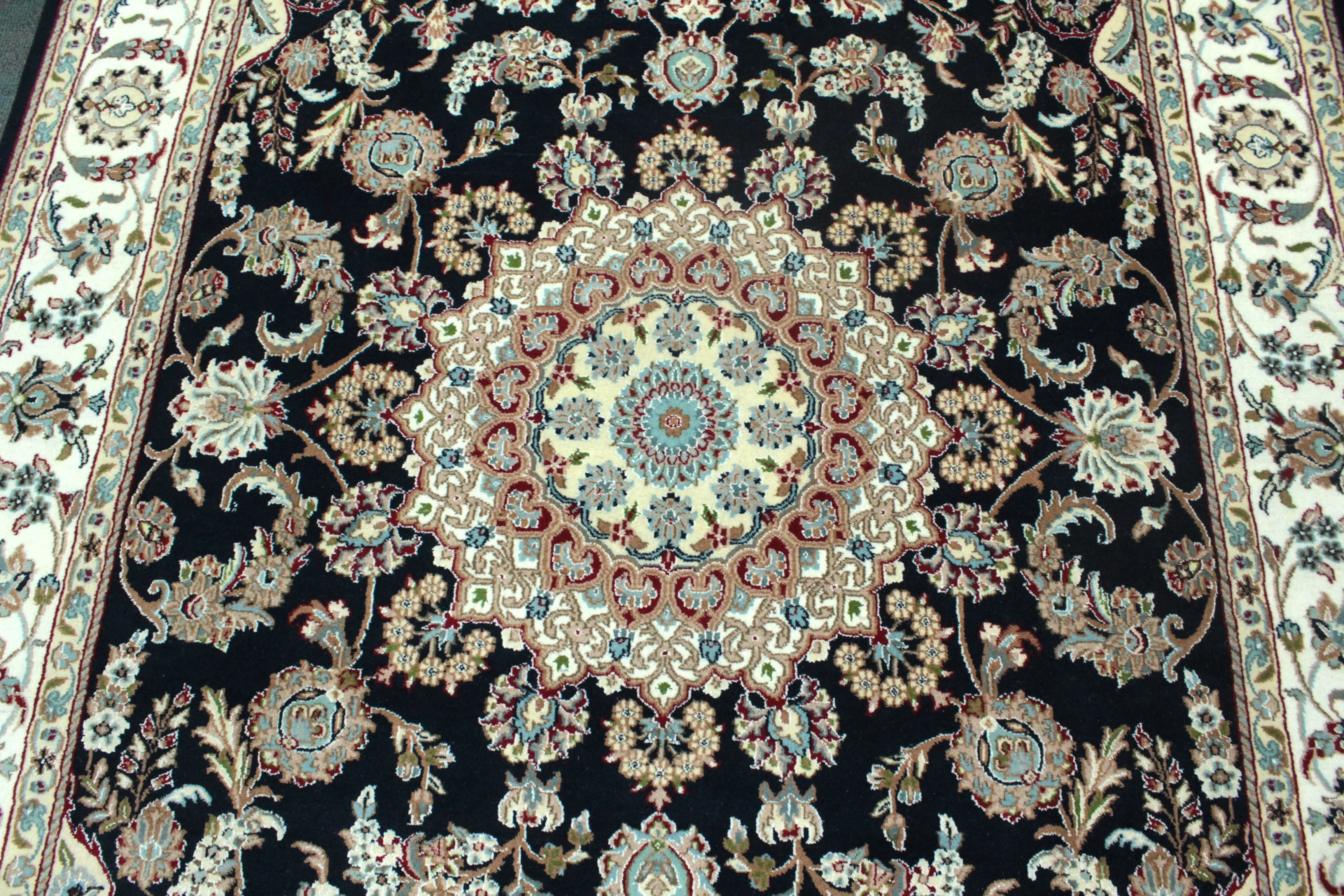 Nain Rug - 303 cm x 194 cm - Image 8