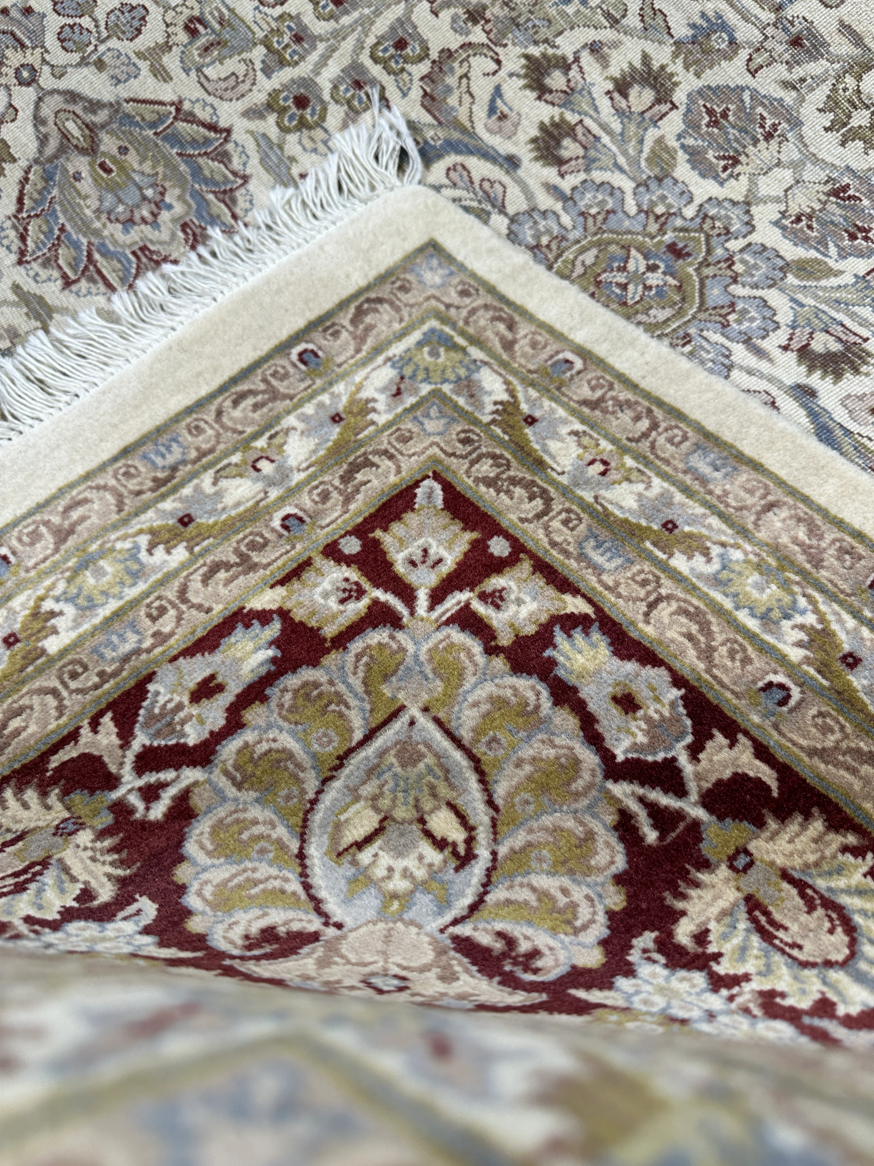Kashmiri Rug - 310 cm x 249 cm - Image 9