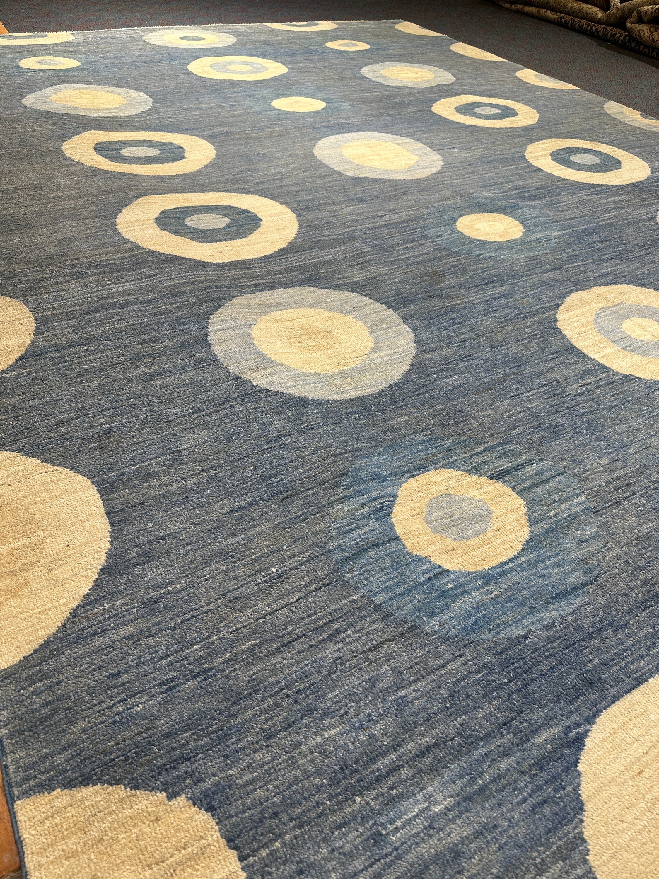 Gabbeh Rug  - 358 cm x 270 cm - Image 6