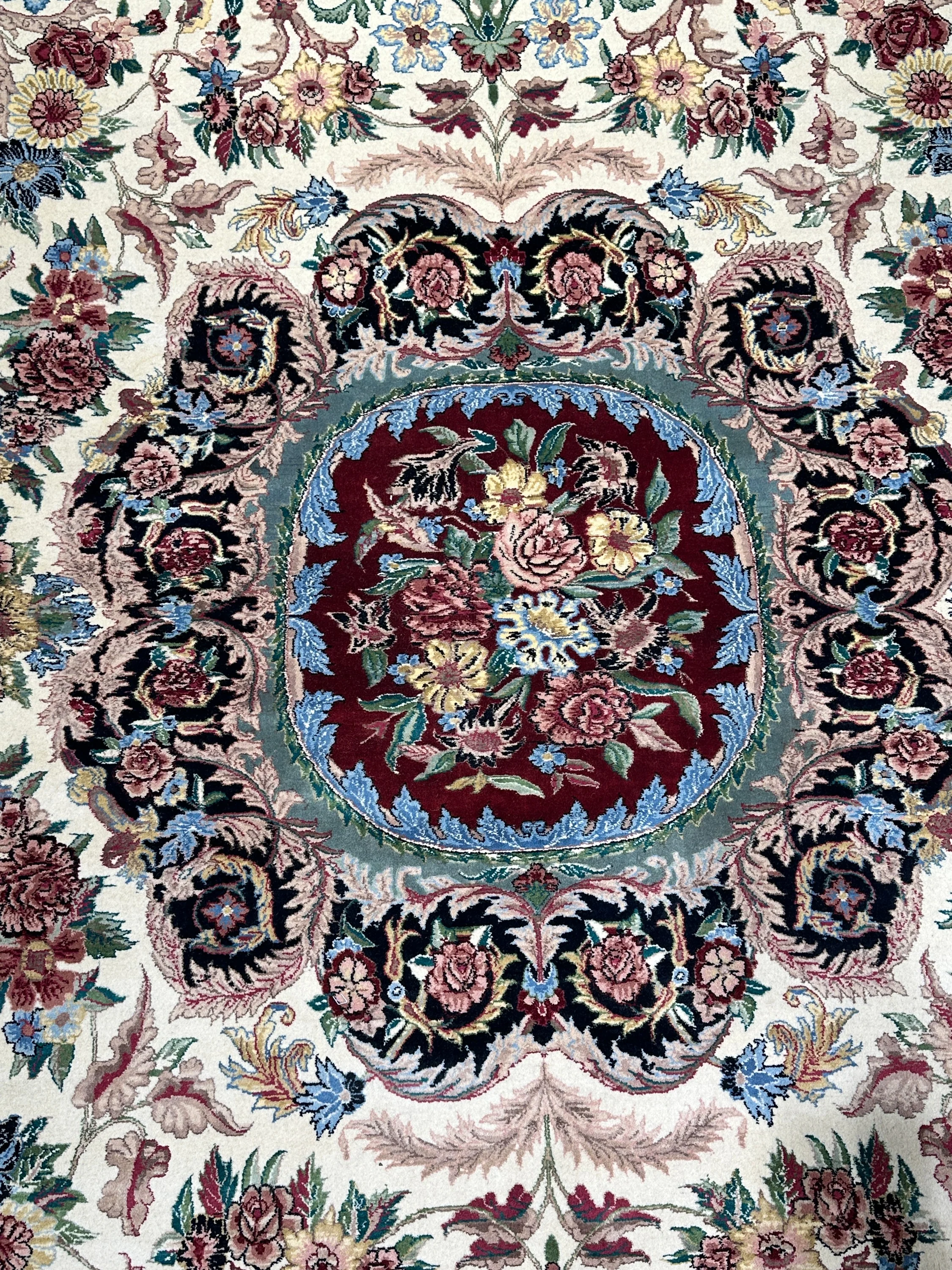 French Flower Rug - 434 cm x 298 cm - Image 6